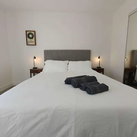 The Strip Is Just Around The Corner! Newly Renovated Luxury Modern Minimalist Villa With Large Pool! Las Vegas Exterior photo